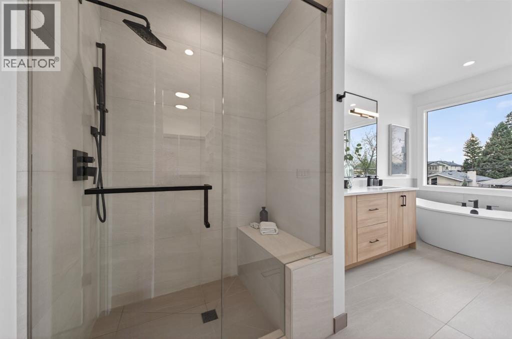 2333 24 Avenue SW - 22