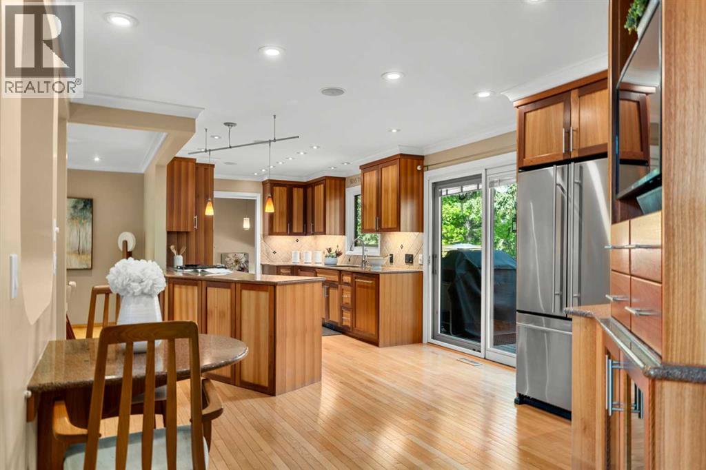 Kitchen/Breakfast Nook