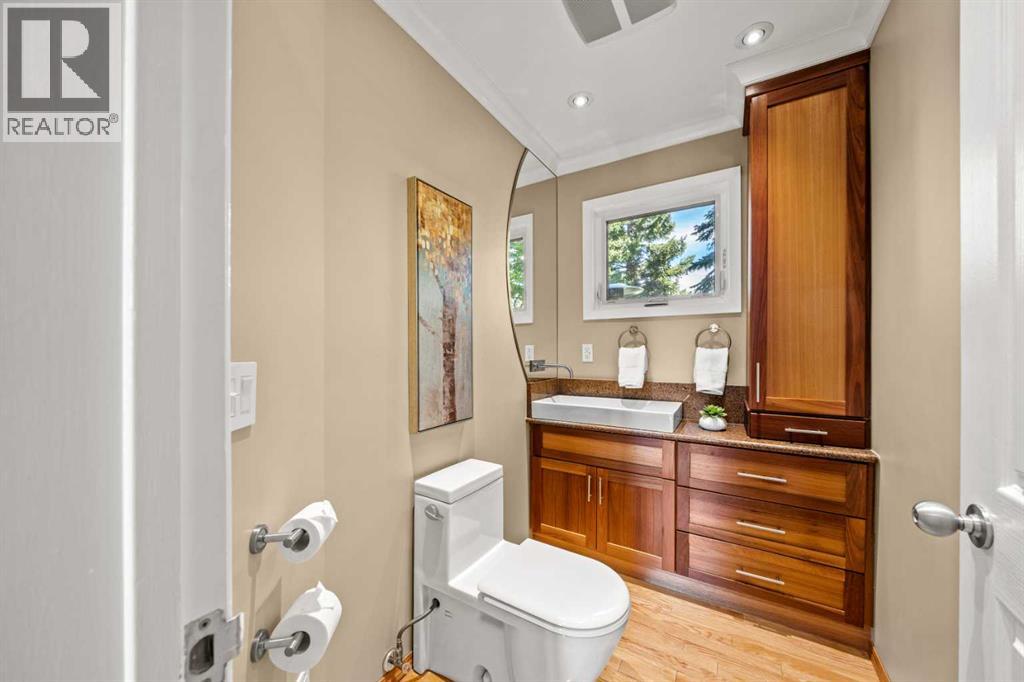 Powder Room