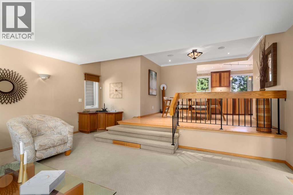 Living Room/ Dining Room
