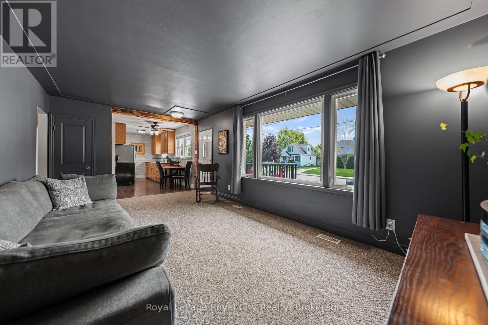 281 METCALFE STREET - 5