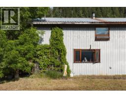 6777 Perry's Back Road, Winlaw, BC V0G2J0 Photo 22
