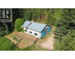 6777 Perry's Back Road, Winlaw, BC V0G2J0 Photo 18