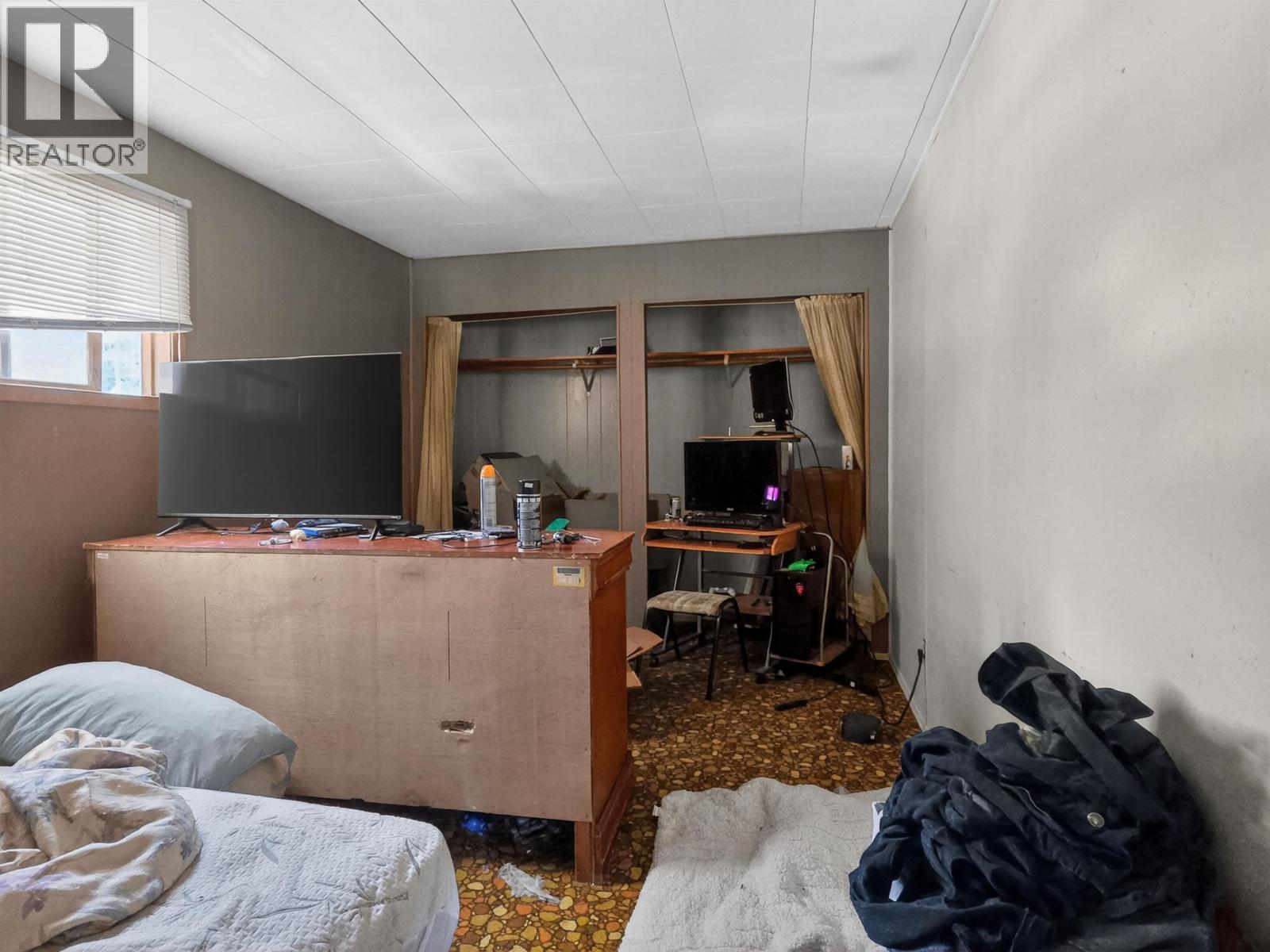 6693 HYRA ROAD - 23