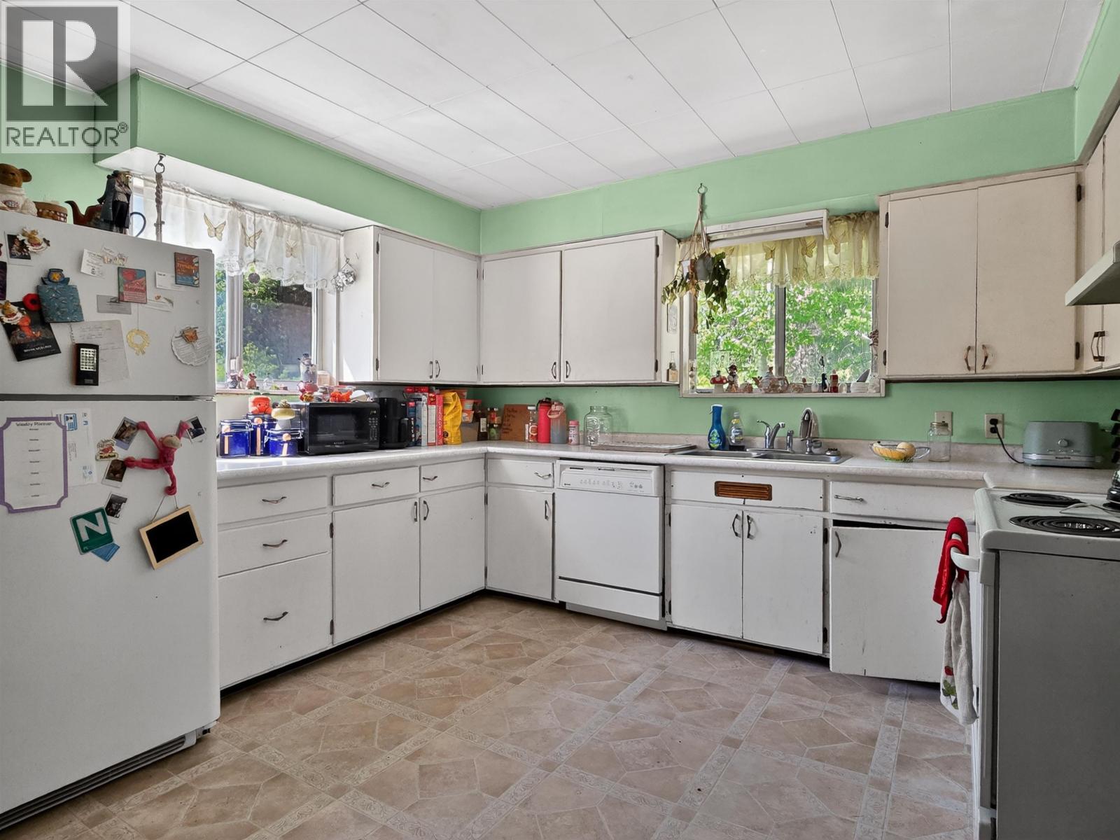 6693 HYRA ROAD - 7