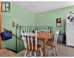 6693 Hyra Road, 100 Mile House, BC V0K2E2 Photo 32