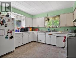6693 Hyra Road, 100 Mile House, BC V0K2E2 Photo 33