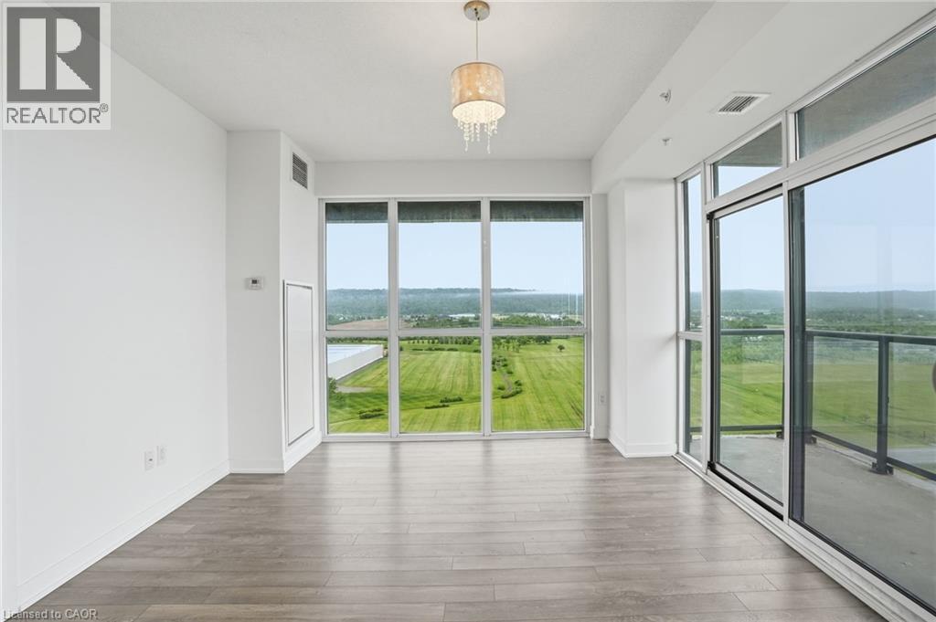 #1201 550 NORTH SERVICE Road - 13