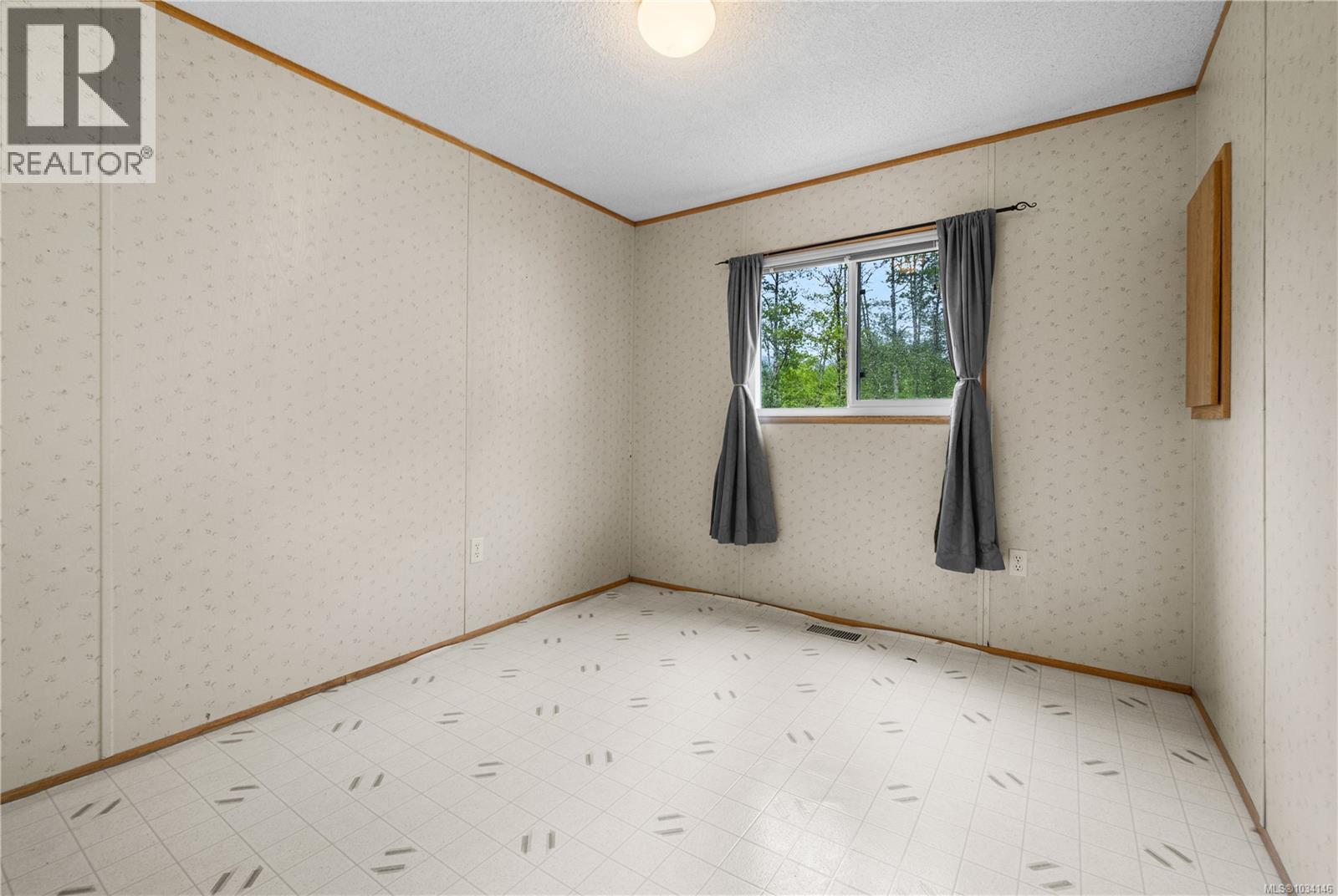 843 Sayward Rd - 65