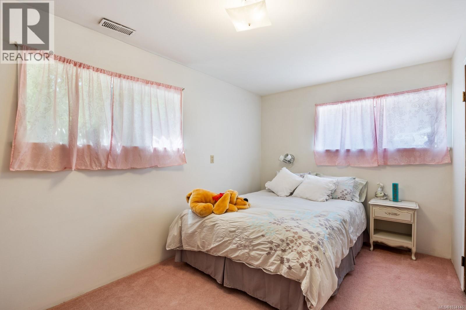 843 Sayward Rd - 47