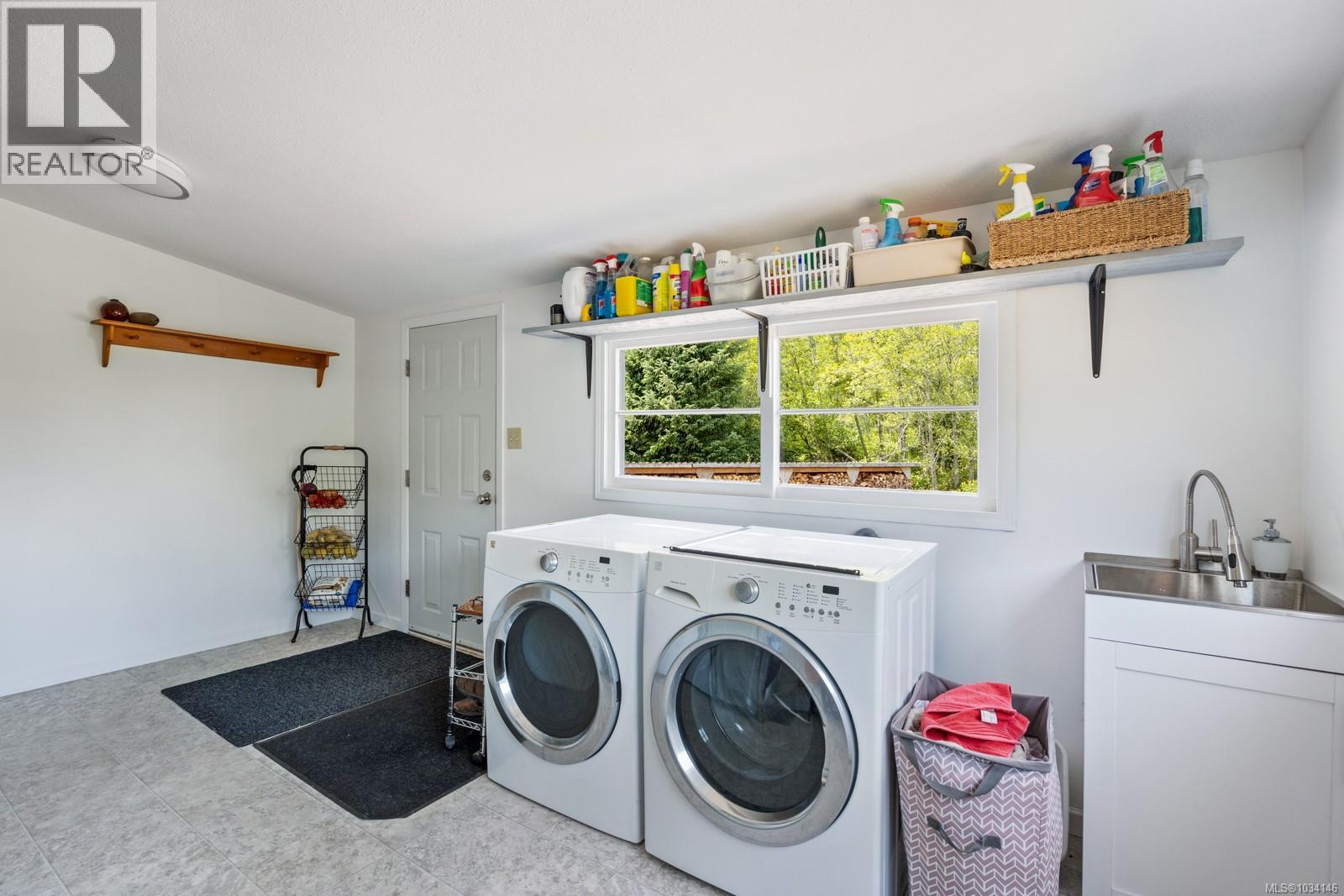 843 Sayward Rd - 25