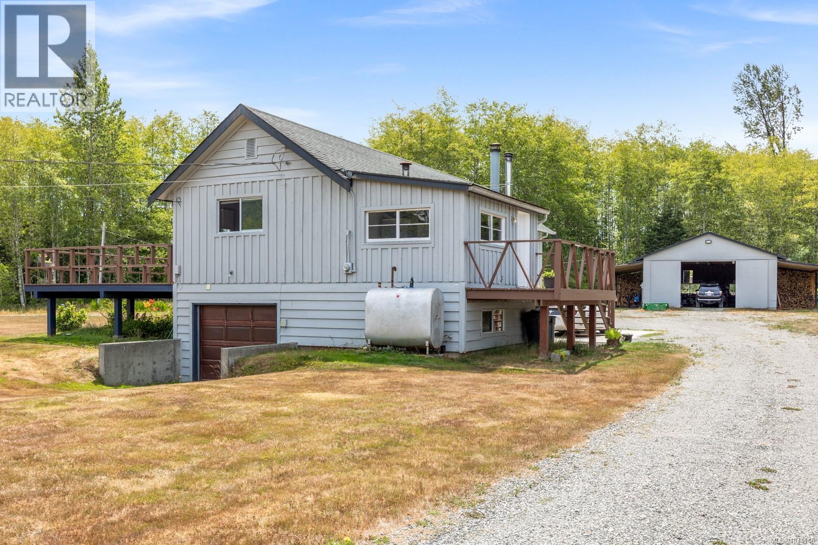 843 Sayward Rd - 7