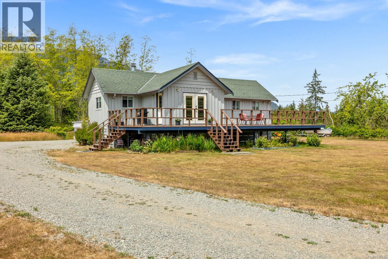 843 Sayward Rd - 5