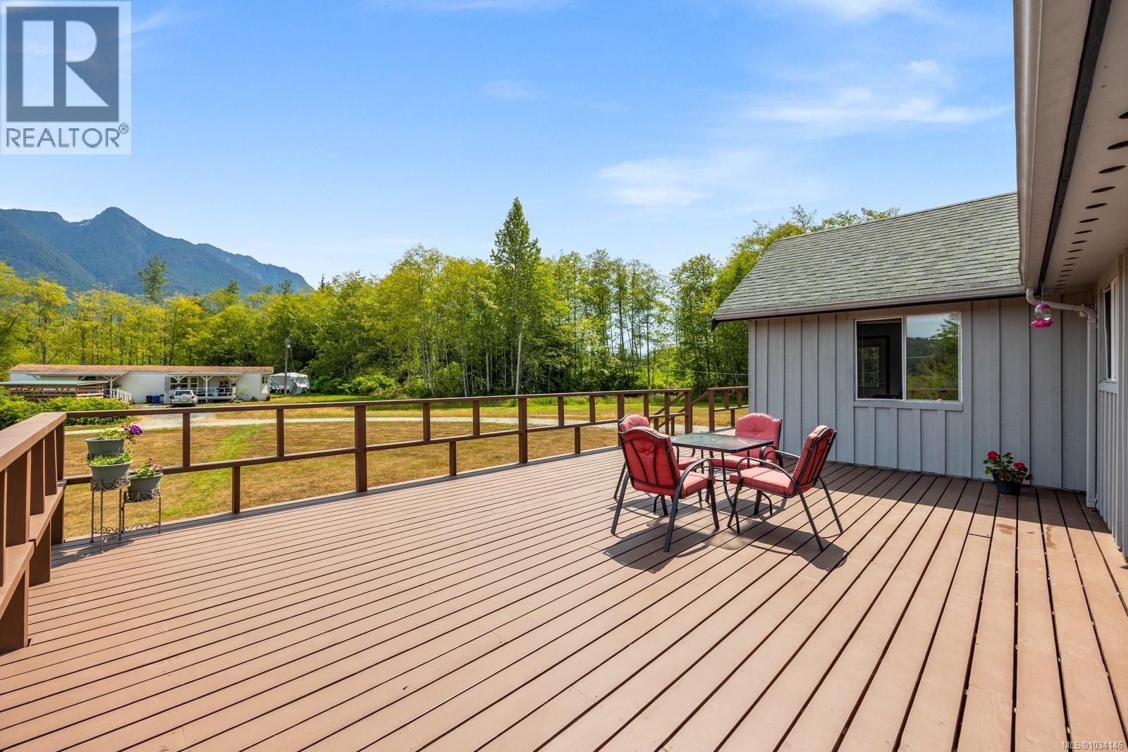 843 Sayward Rd - 15