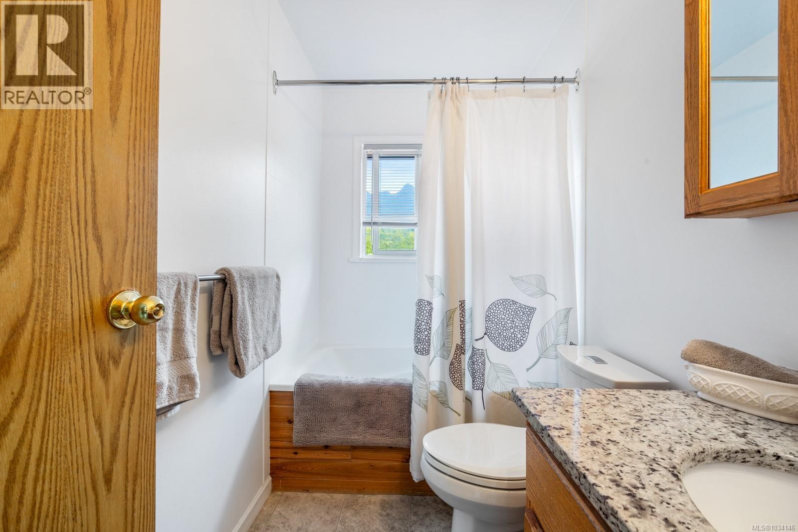 843 Sayward Rd - 38