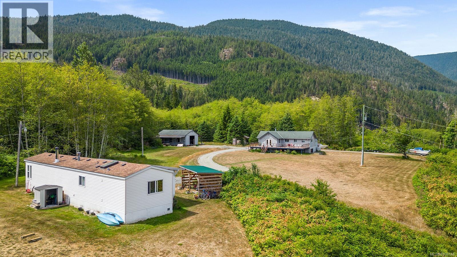 843 Sayward Rd - 68