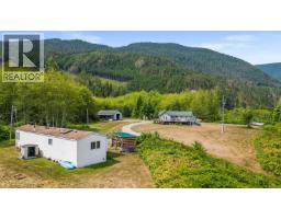 843 Sayward Rd, Sayward, BC V0P1R0 Photo 68