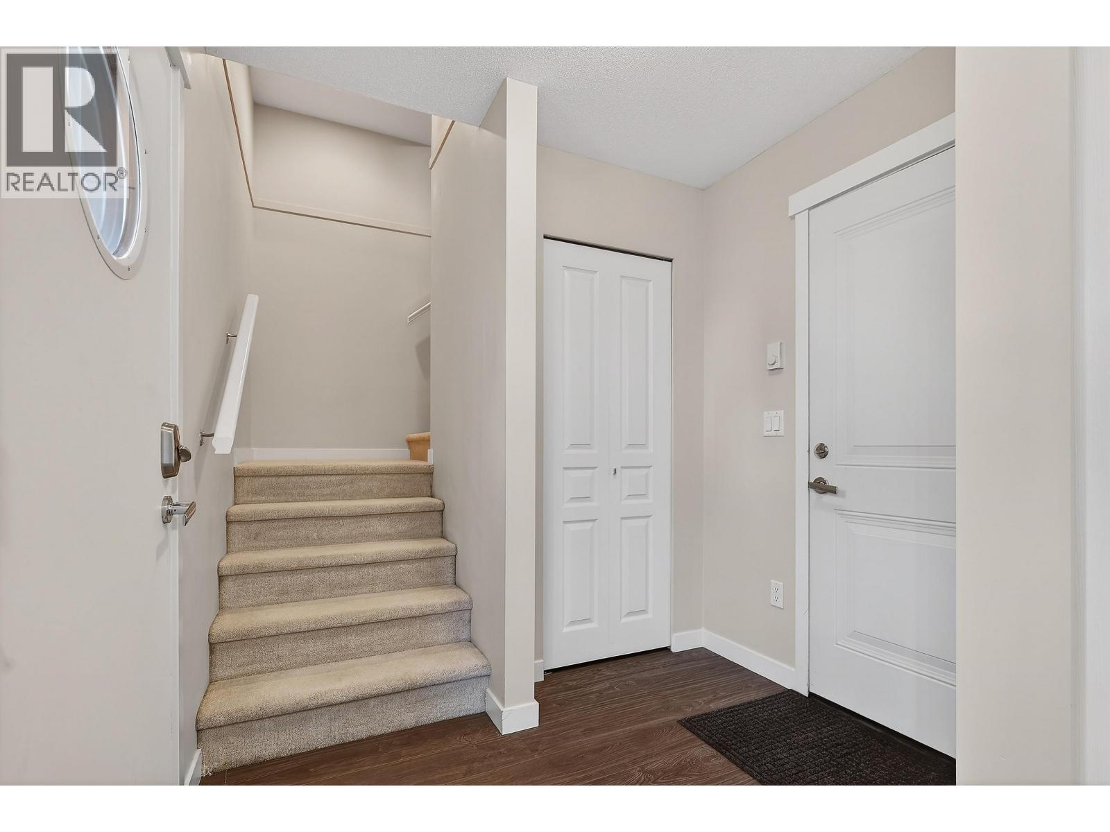 #20-5550 ADMIRAL Way, Ladner