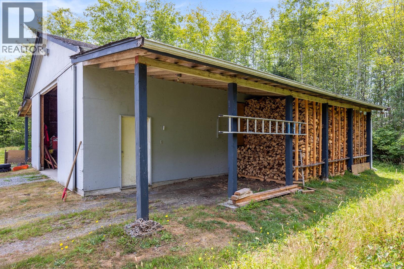 843 Sayward Rd - 21