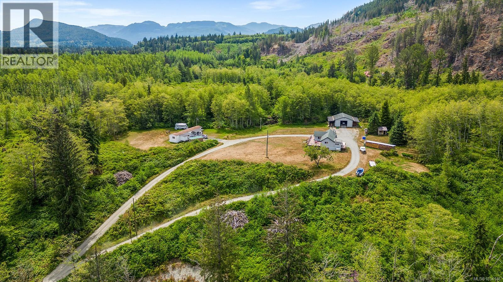 843 Sayward Rd - 75