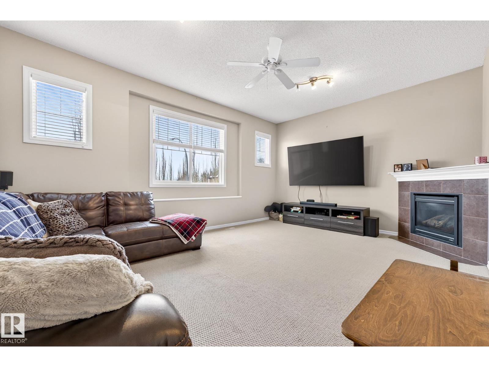 21907 95 AV NW - 24