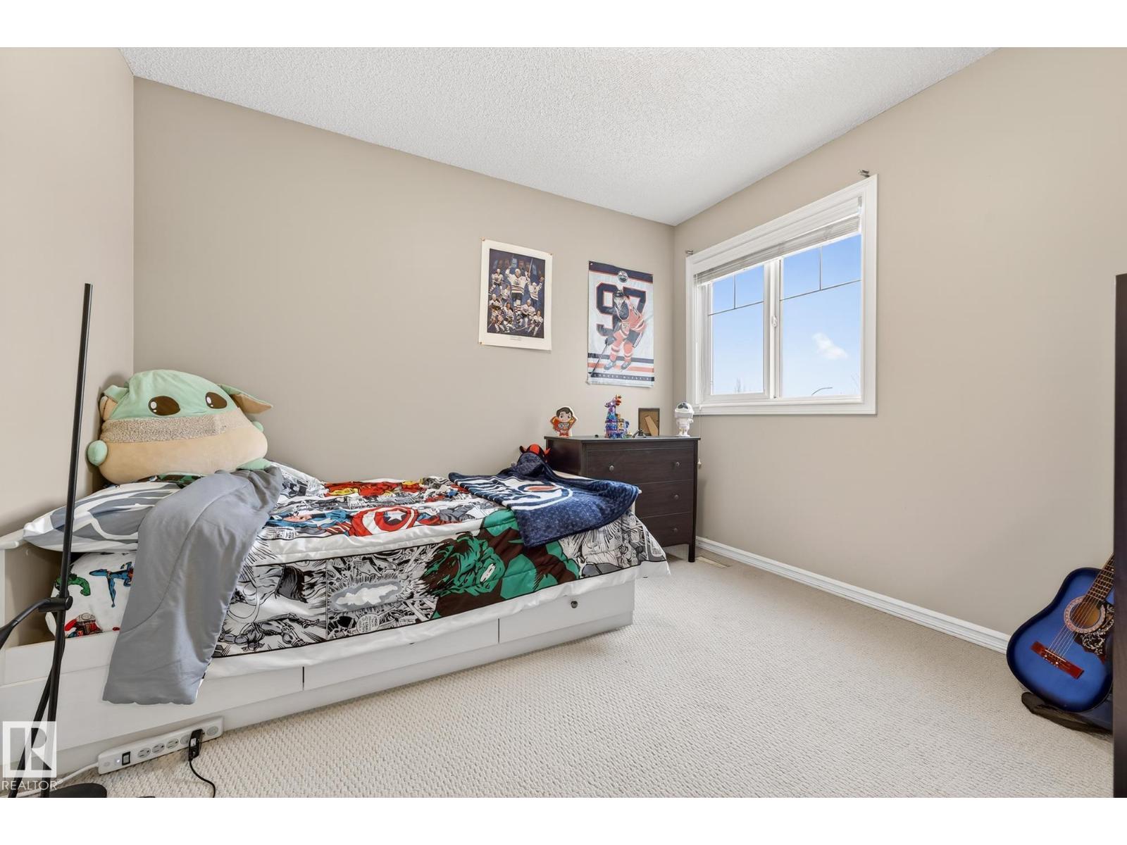 21907 95 AV NW - 32