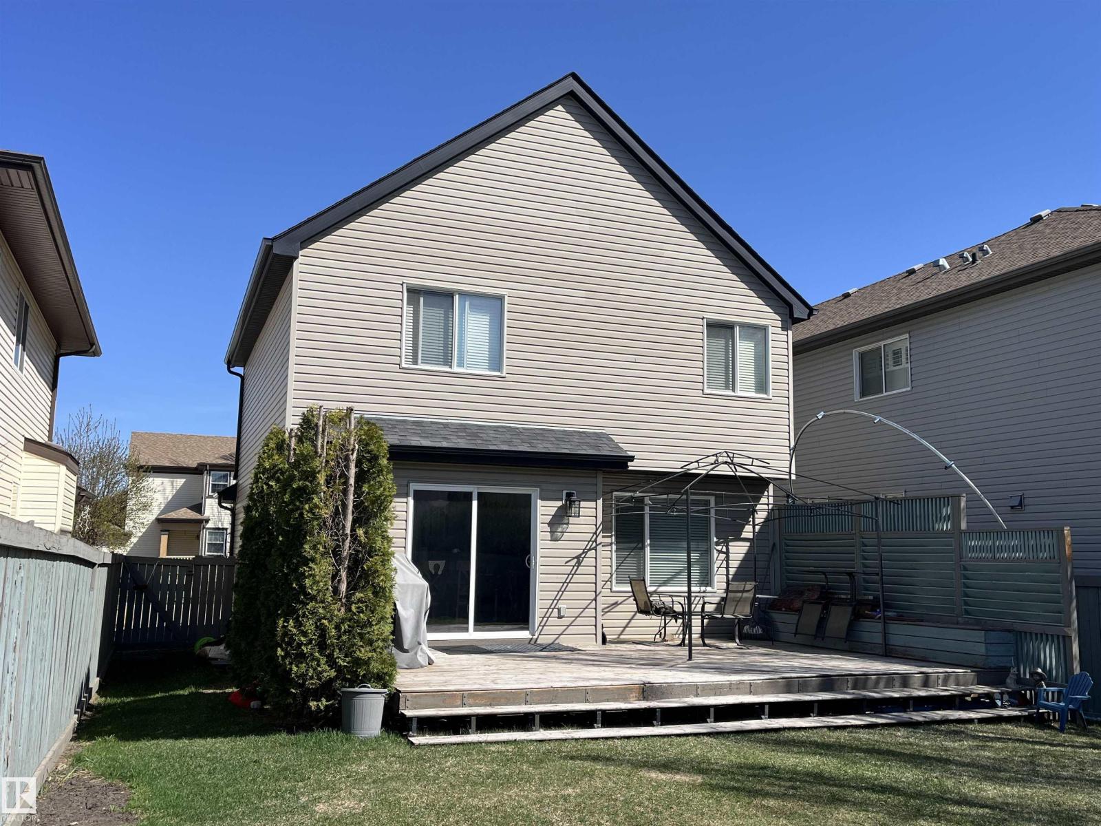 21907 95 AV NW - 45