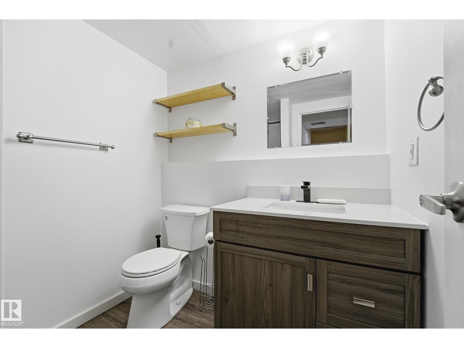 7303 180 ST NW — photo 18