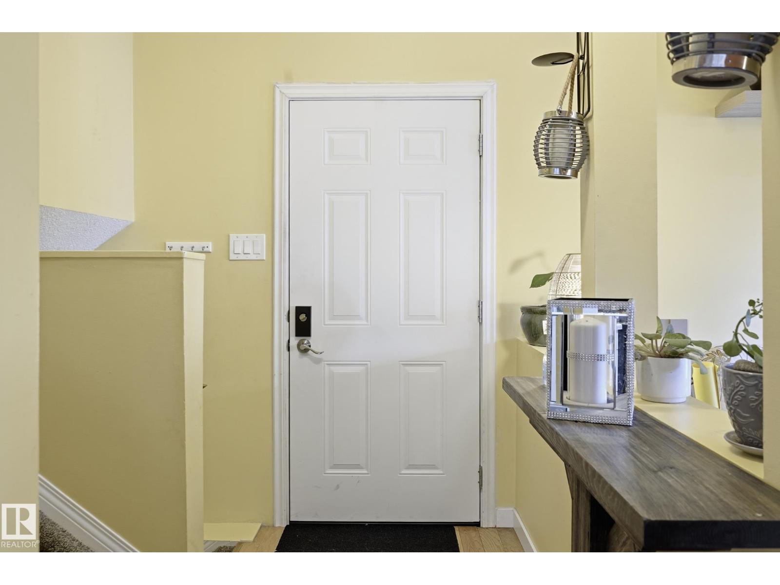 7303 180 ST NW - photo 5