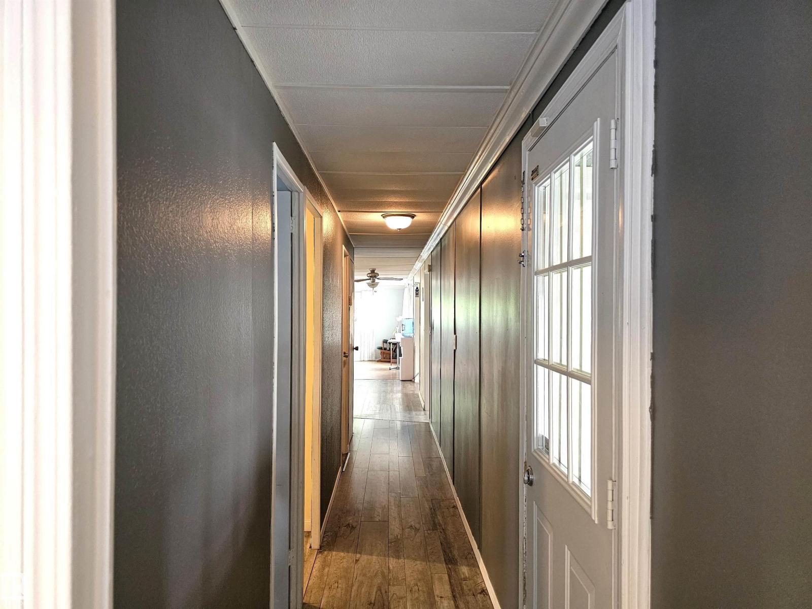 C17 - 6402 52 AV — photo 31