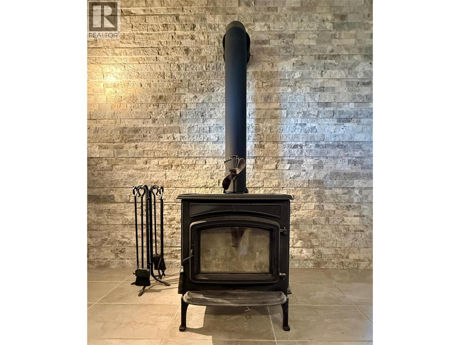 3350 PINERIDGE Road - 36