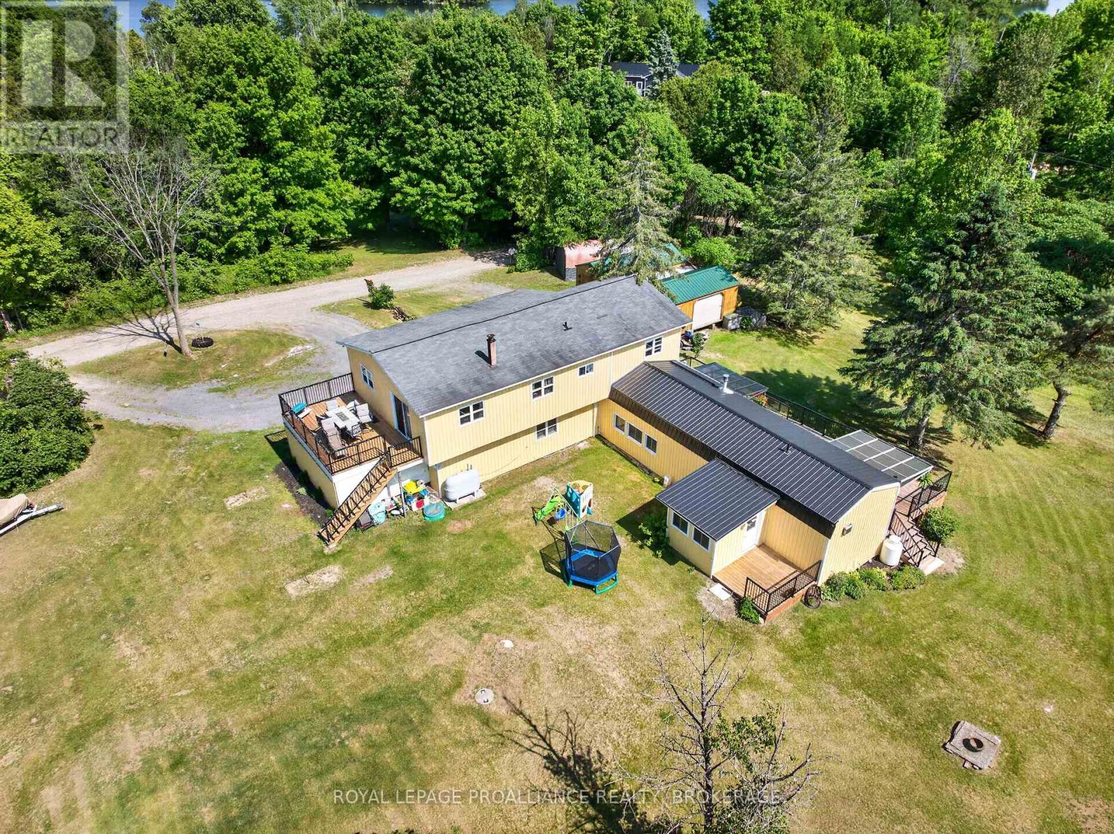 1040 ANTOINE ROAD - 2