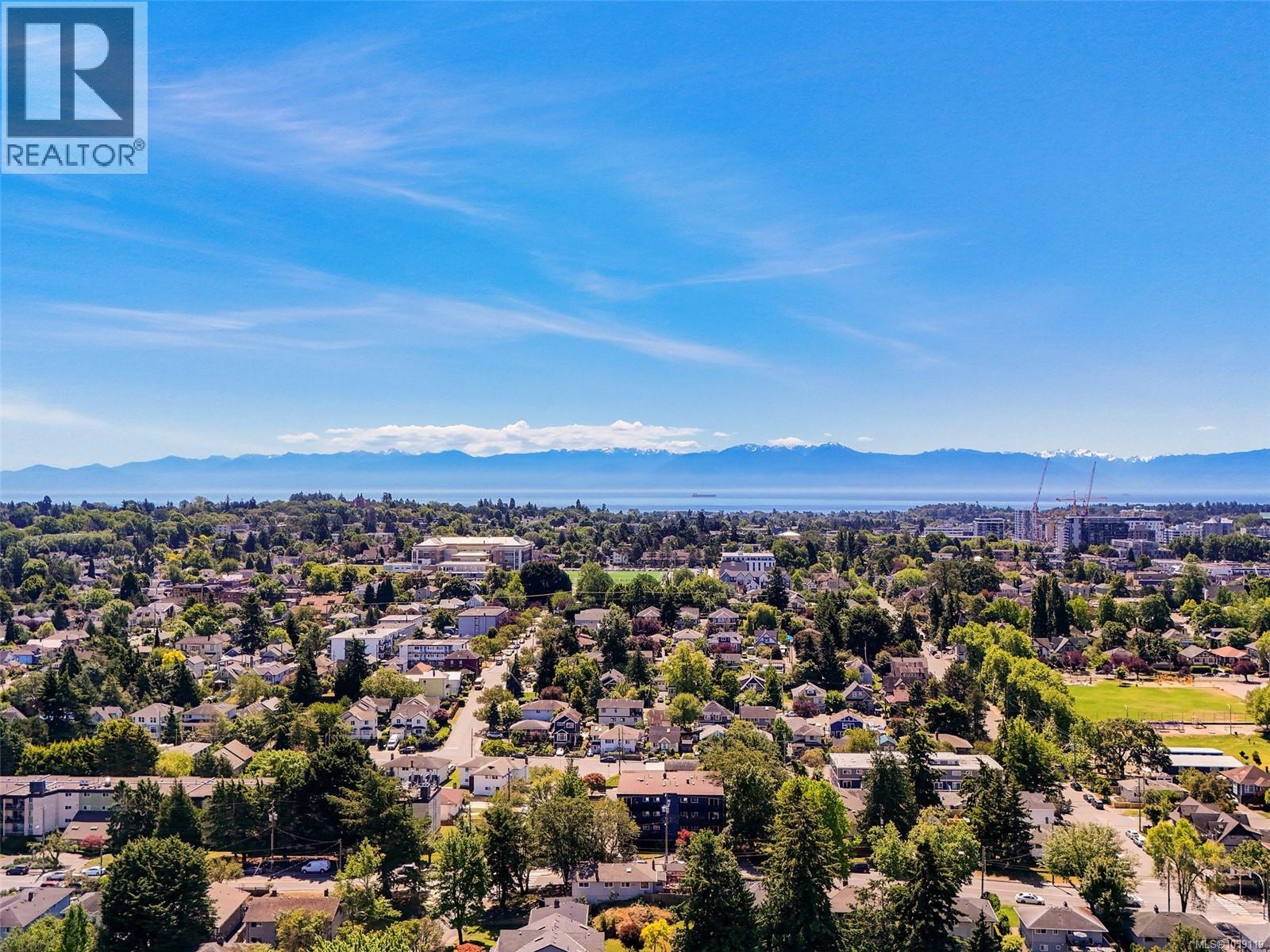 2623 Mt. Stephen Ave - 33