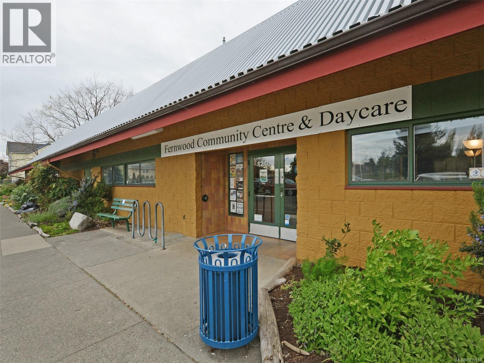 2623 Mt. Stephen Ave - 44