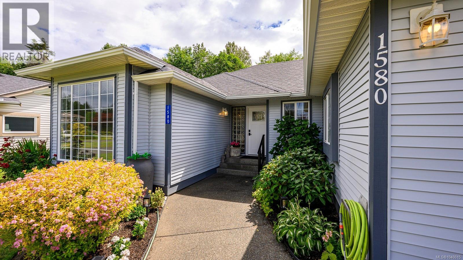 1580 Griffin Dr - 39