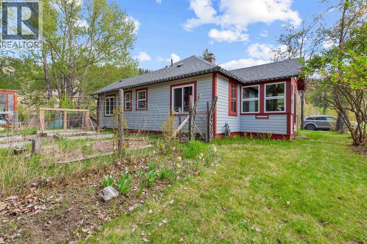2688 INLANDER STREET - 32