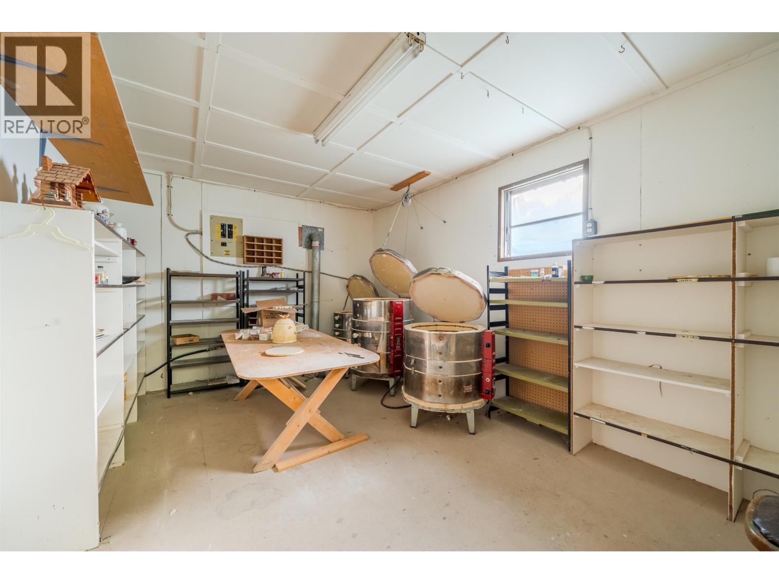 6210 LONE BUTTE HORSE LAKE ROAD - 38