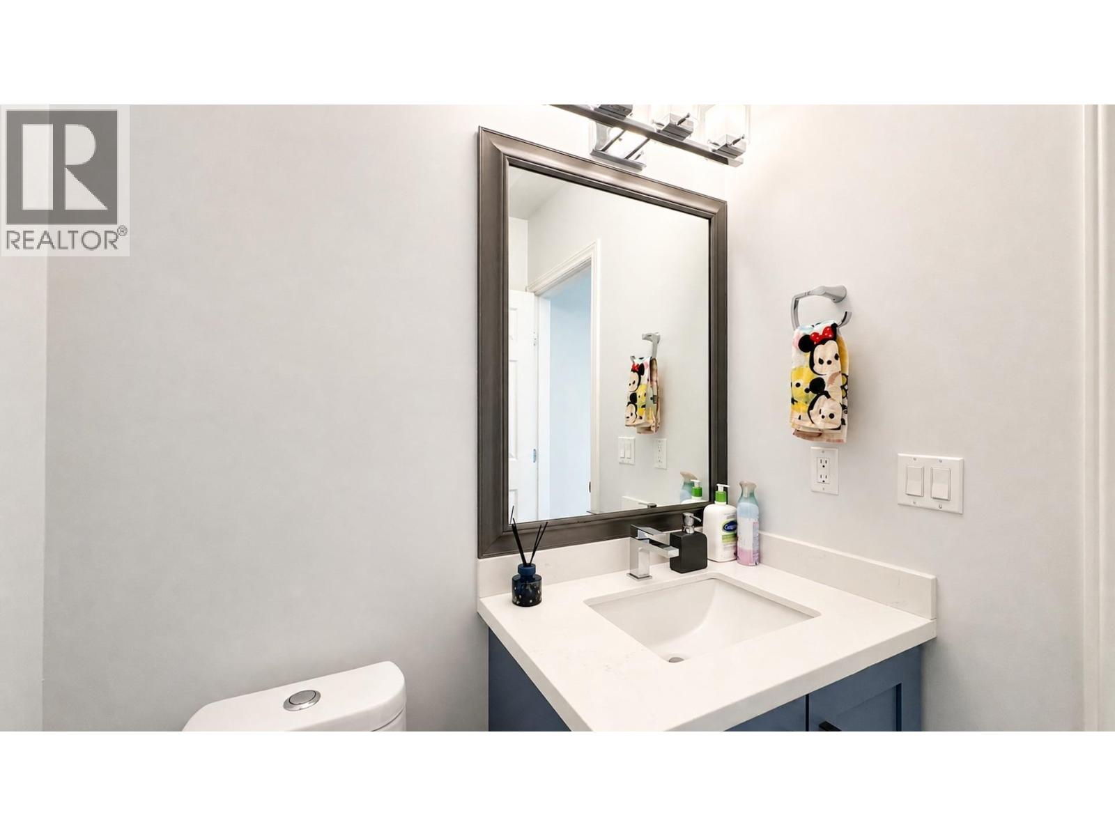 #15-10222 NO.1 Road, Richmond