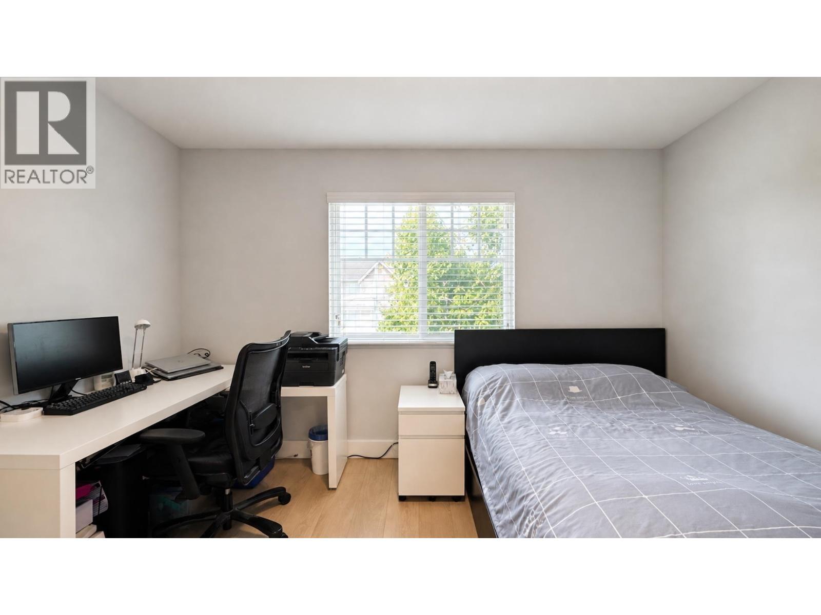 #15-10222 NO.1 Road, Richmond