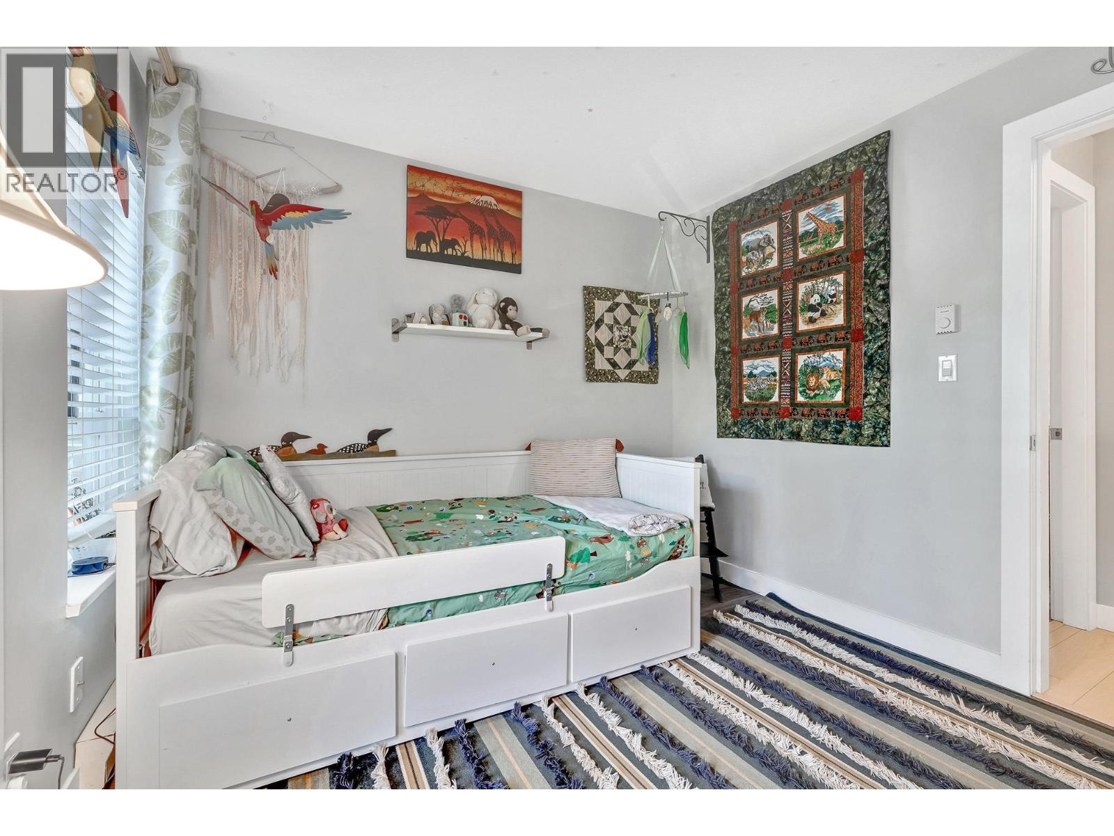 207 1738 FRANCES STREET — photo 3