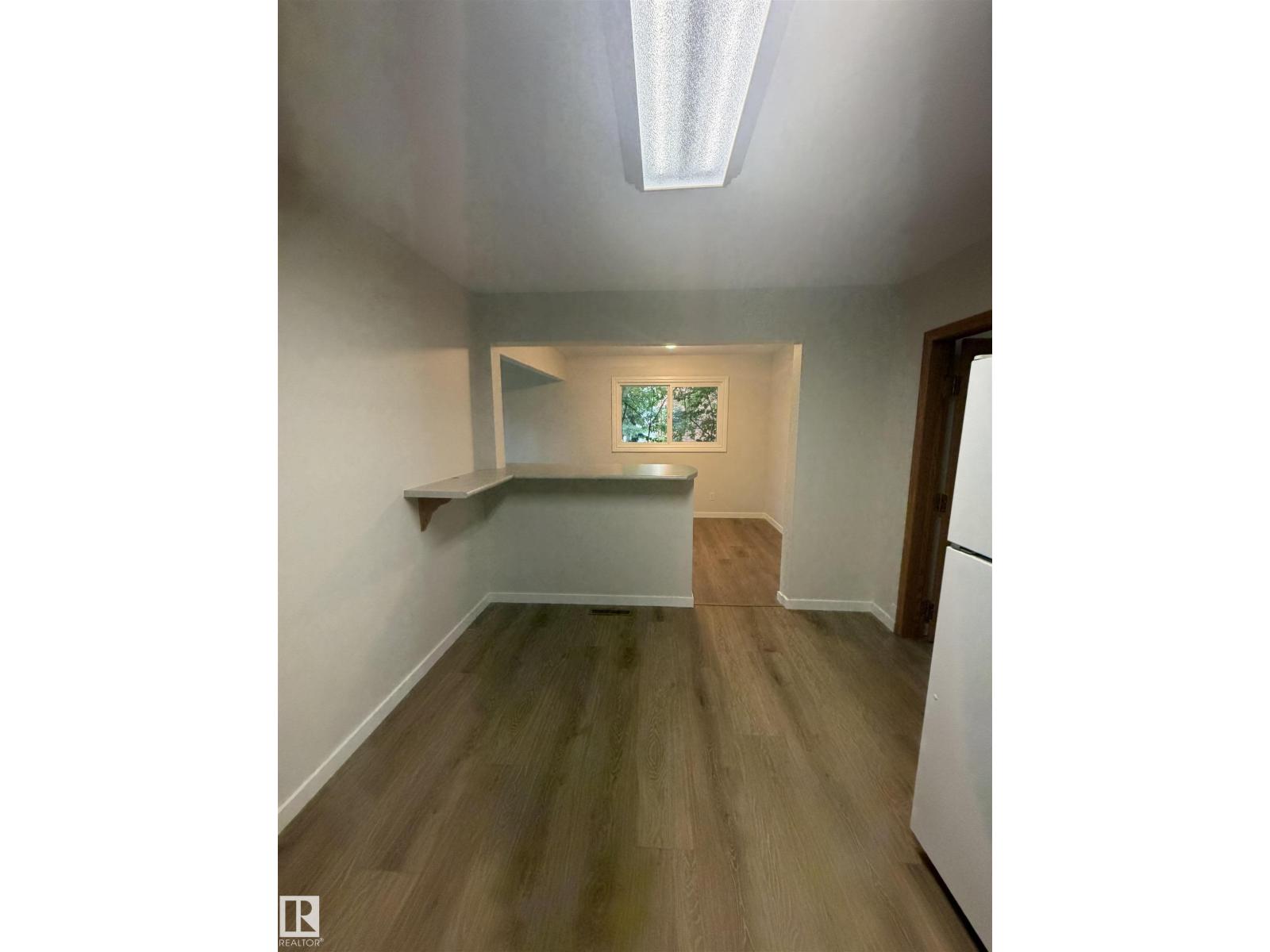 9640 74 AV NW - photo 5