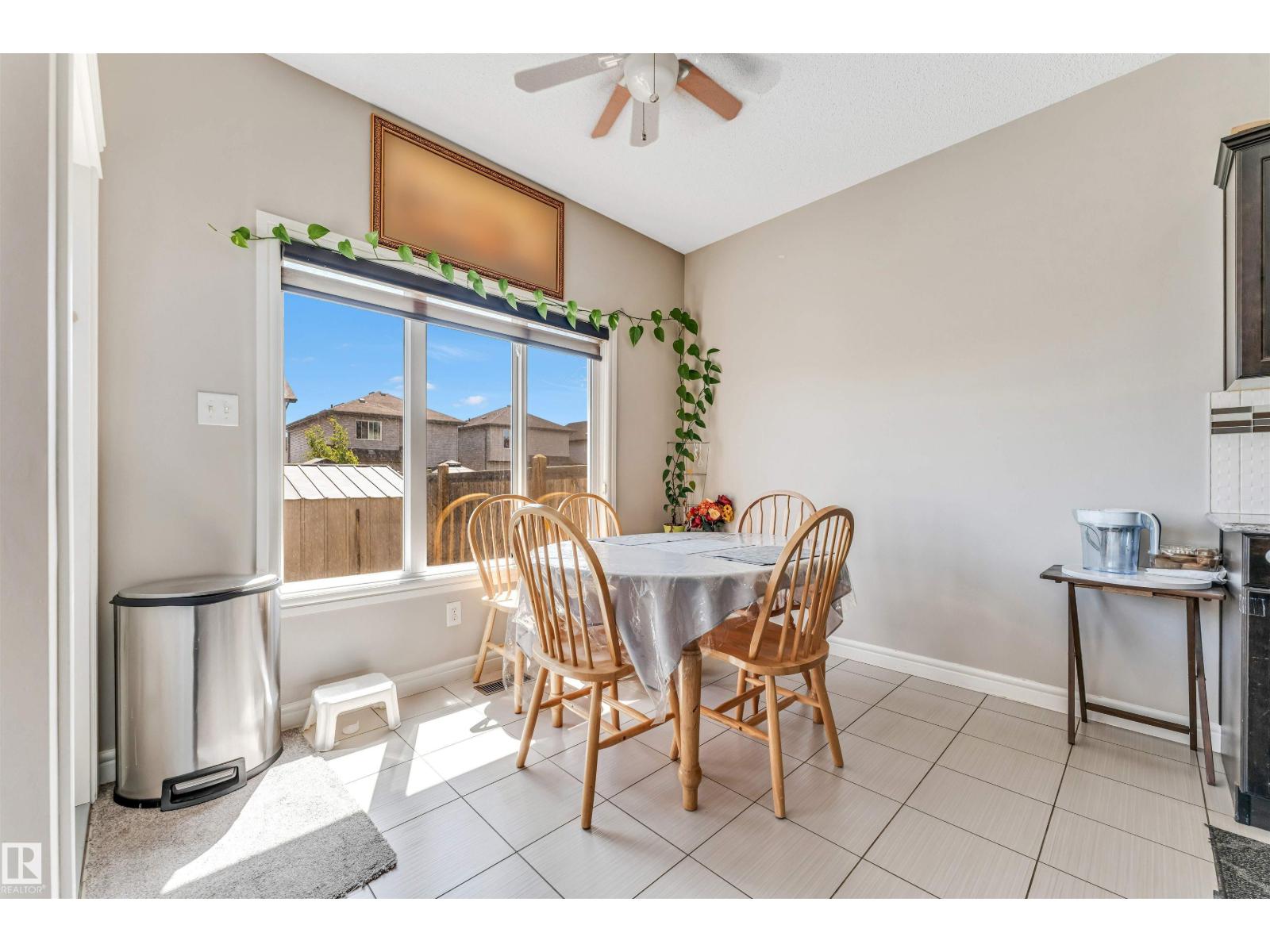 2903 16 Ave NW - 4