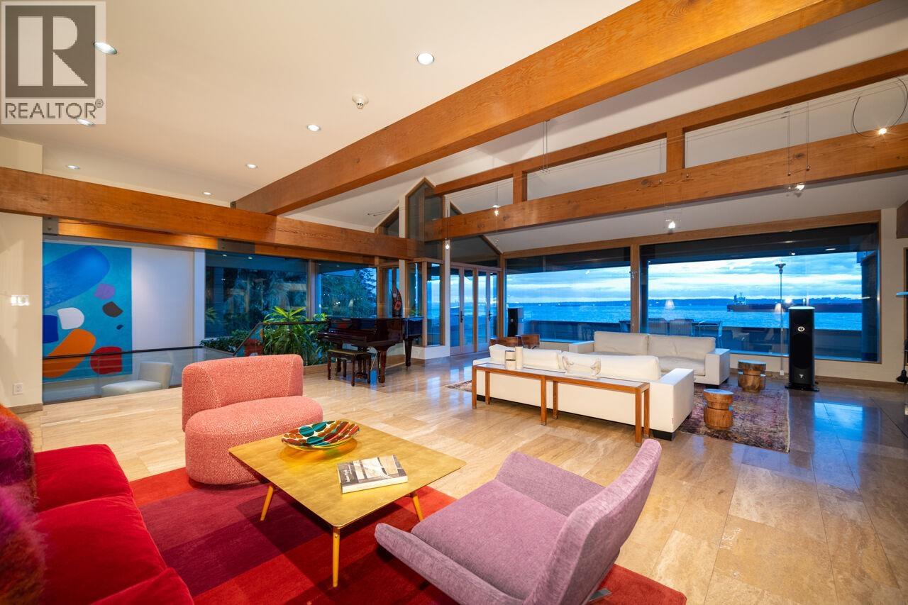 4036 MARINE DRIVE, West Vancouver