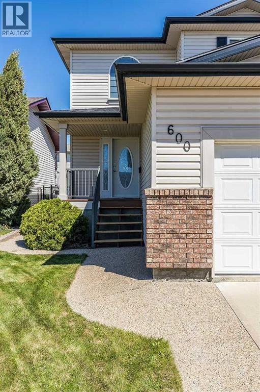 600 Stark Way SE - photo 2