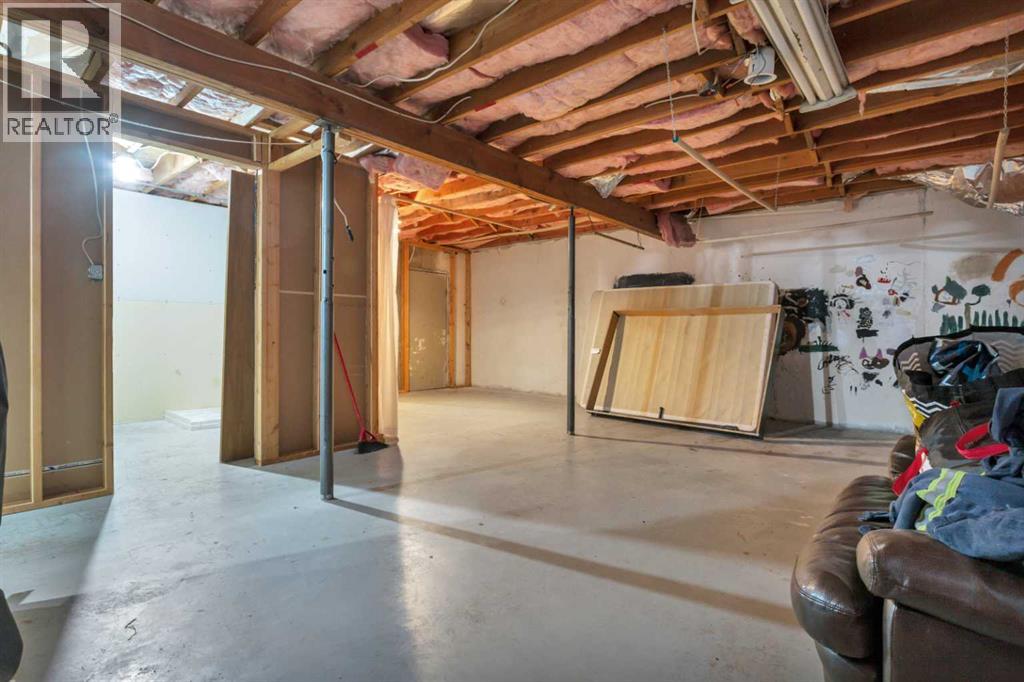 4605 53 Street — photo 35