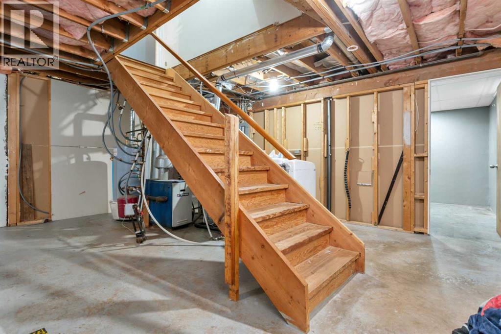 4605 53 Street — photo 32