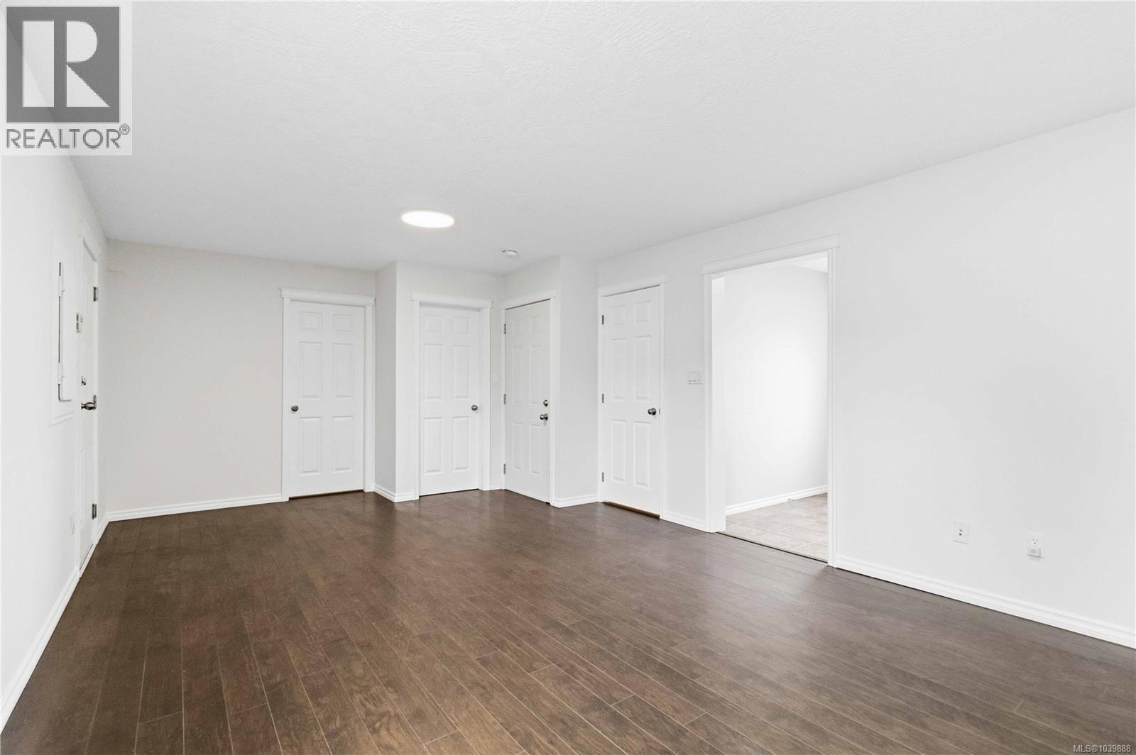 746 Bear Mountain Pkwy - 34