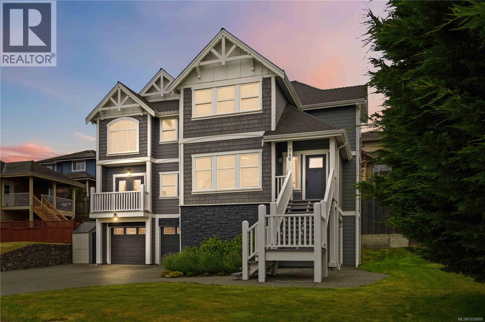  746 Bear Mountain Parkway, Langford