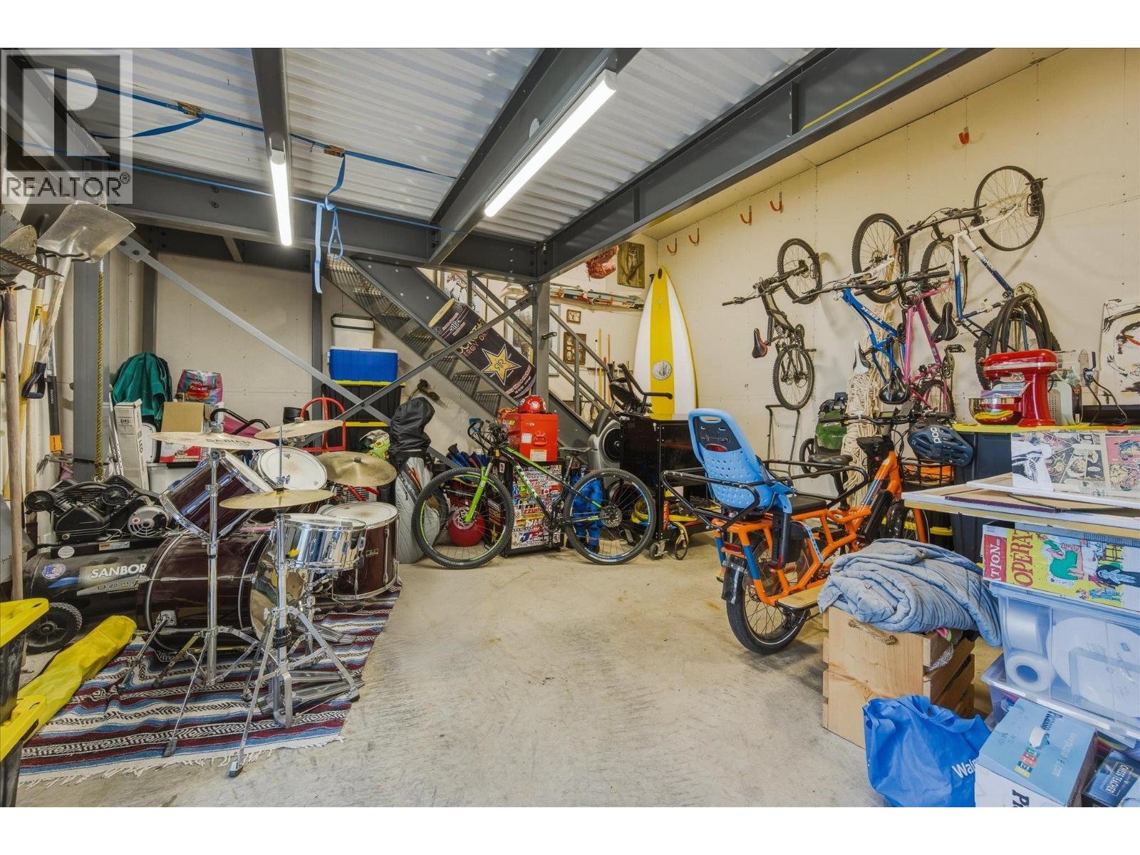 3106 TYROL CRESCENT, Whistler