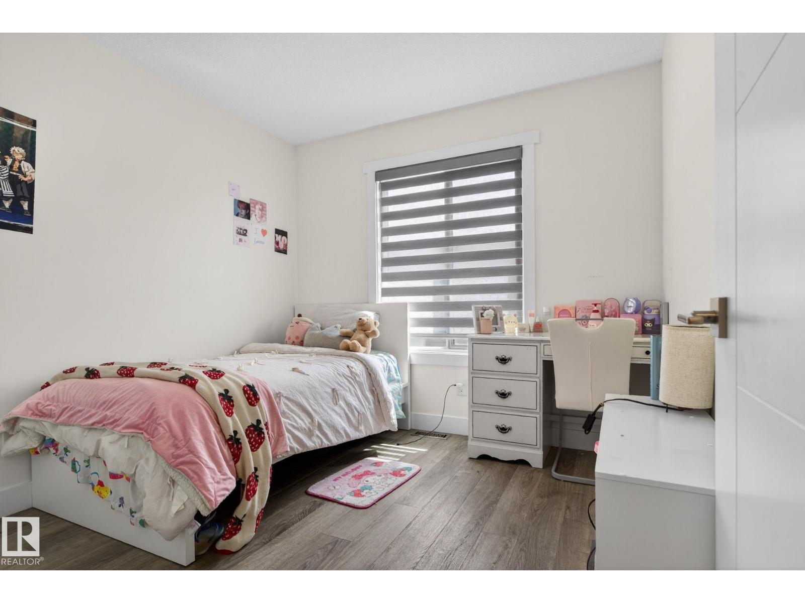 #16 9250 156 AV NW - 29
